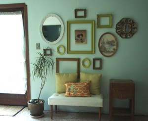 http://www.apartmenttherapy.com/sf/inspiration/inspiration-cluster-of-frames-059600
