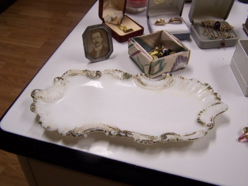 I really loved this little tray.  My grandma said it was very old.  I thought it might look cute in the bathroom when we get in refinished.