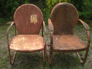 http://cgi.ebay.com/Vintage-Pair-Metal-Lawn-Porch-Patio-Garden-Chairs_W0QQitemZ220420159615QQcmdZViewItemQQptZLH_DefaultDomain_0?hash=item335210b87f&_trksid=p3286.c0.m14&_trkparms=65%3A12%7C66%3A2%7C39%3A1%7C72%3A1205%7C240%3A1318%7C301%3A0%7C293%3A1%7C294%3A50